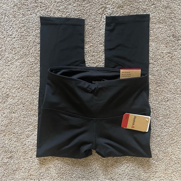 NWT Reebok Vigor High-rise Skinny Capri Black Mesh Panel Insert REW192LE07005 XS - Picture 5 of 13